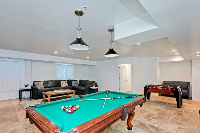 714 S The Strand Oceanside, CA 92054 photo 5