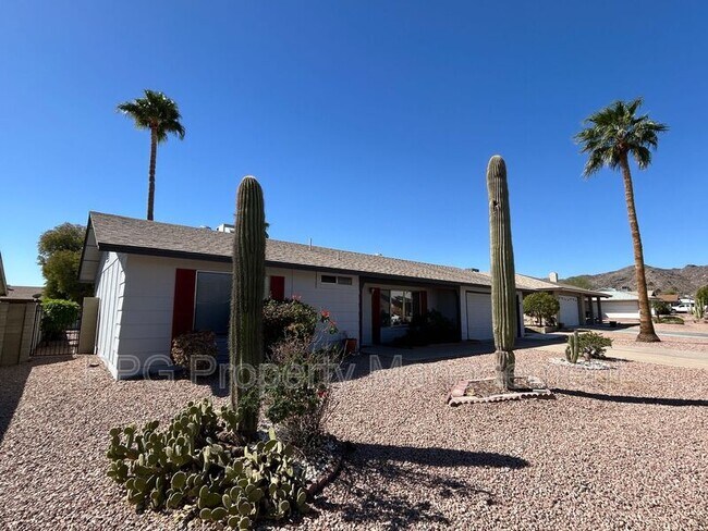 4257 E Kiowa St Phoenix, AZ 85044 photo 3