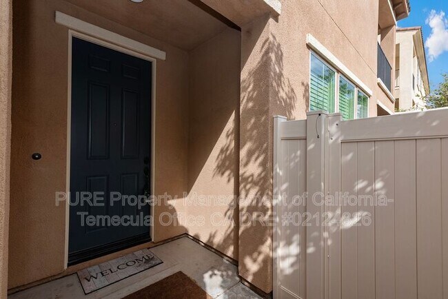 32366 Turner Ln Temecula, CA 92592 photo 4