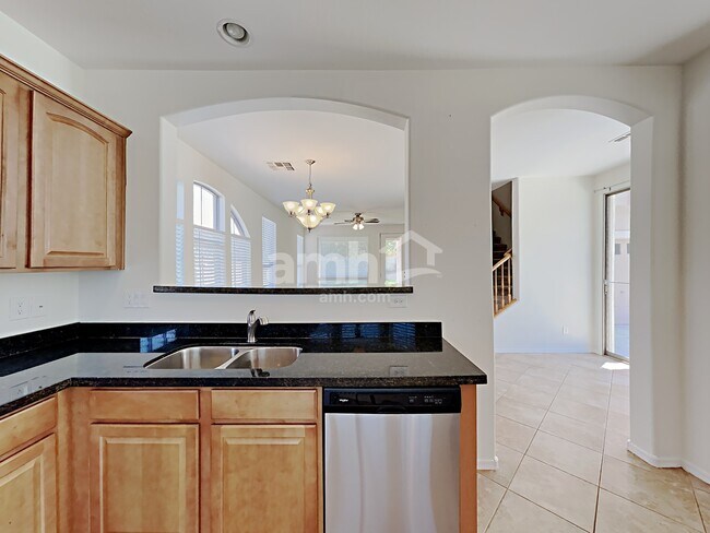 4151 E Trigger Way Gilbert, AZ 85297 photo 5
