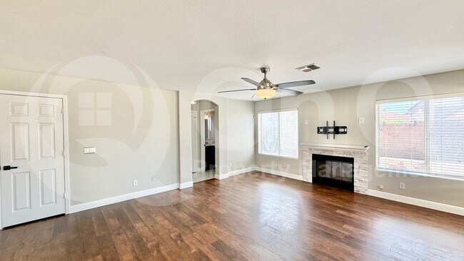 5124 W Geronimo St Chandler, AZ 85226 photo 3