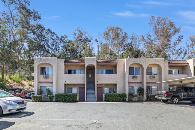 3557 Kenora Dr Spring Valley, CA 91977 photo 3