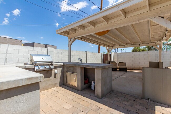 1100 W 12th St Tempe, AZ 85281 photo 3