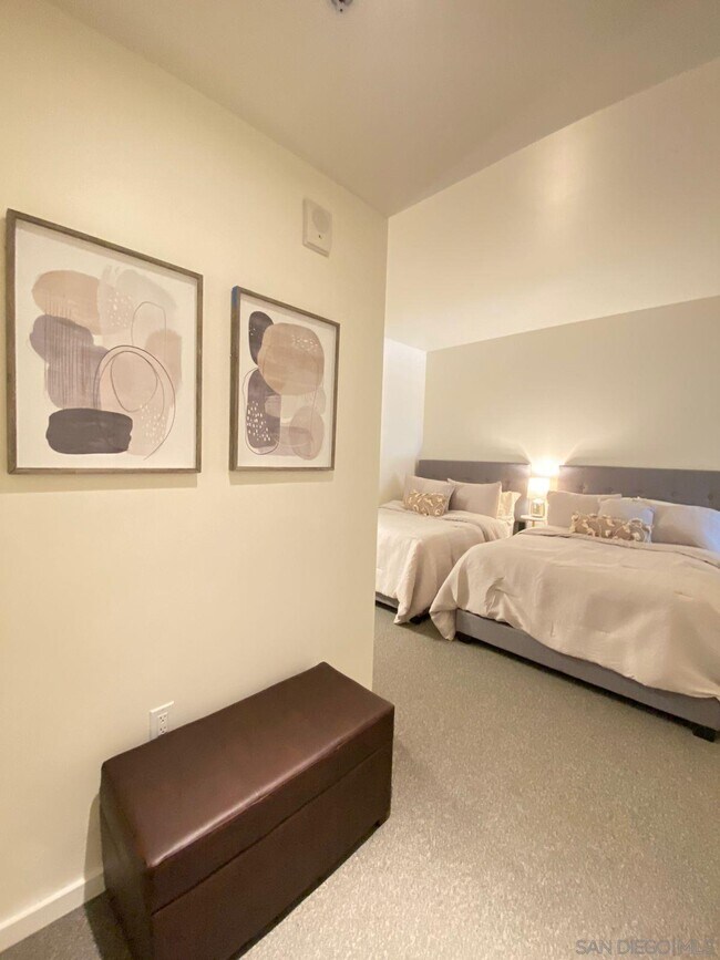350 Eleventh Ave San Diego, CA 92101 photo 3