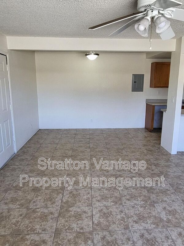 424 W Brown Rd Mesa, AZ 85201 photo 4