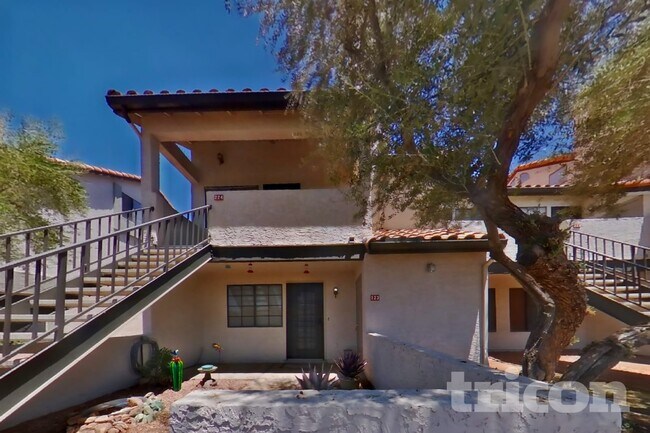 19820 N 13th Ave Phoenix, AZ 85027 photo 2