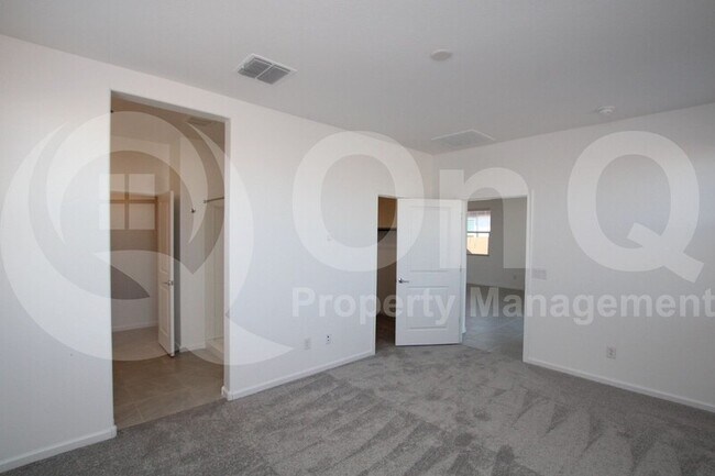 36400 W Mediterranean Way Maricopa, AZ 85138 photo 5