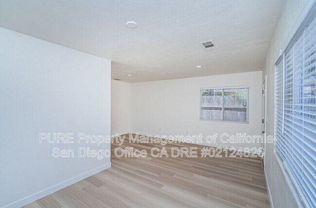 3219 L St San Diego, CA 92102 photo 5