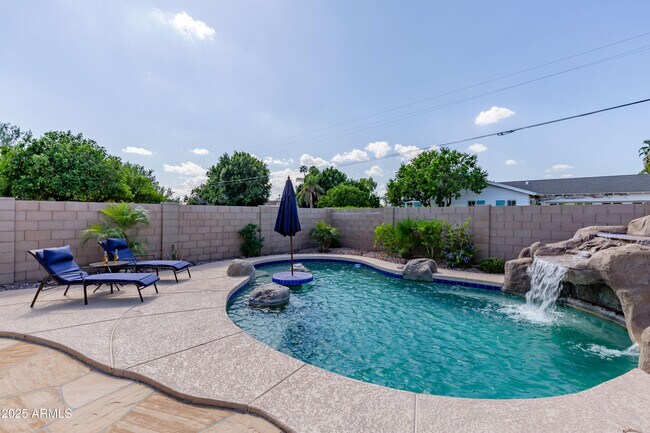6924 E Mariposa Dr Scottsdale, AZ 85251 photo 5