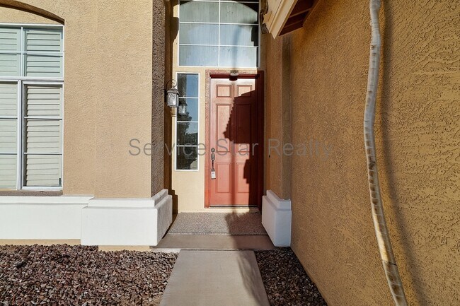 3304 W Ian Dr Phoenix, AZ 85339 photo 4