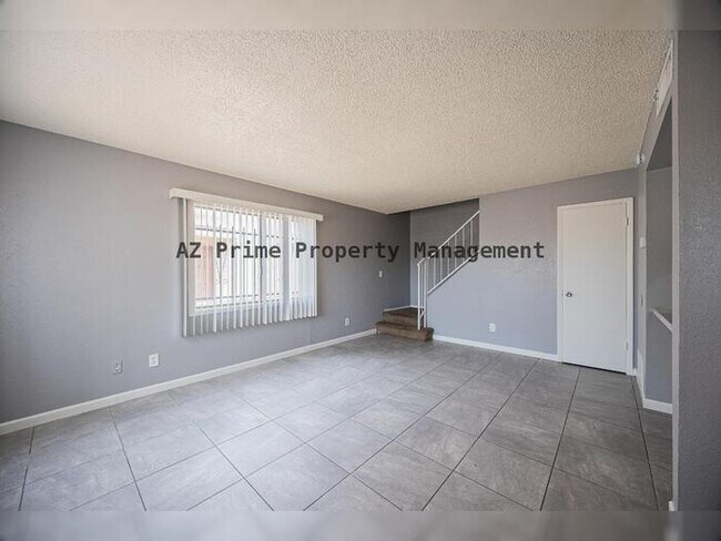 5414 W Lynwood St Phoenix, AZ 85043 photo 5