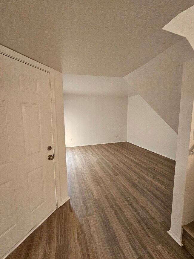 1715 E Pepper Cir Mesa, AZ 85203 photo 5