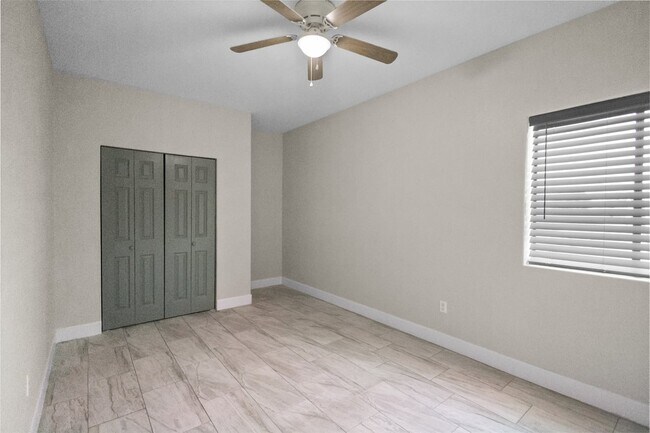 7631 N 59th Ln Glendale, AZ 85301 photo 5