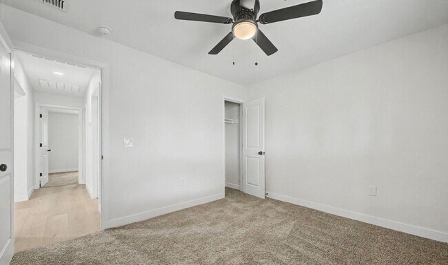 3302 W Pierson St Phoenix, AZ 85017 photo 3