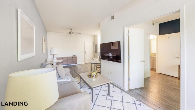 1811 E Apache Blvd Tempe, AZ 85281 photo 5