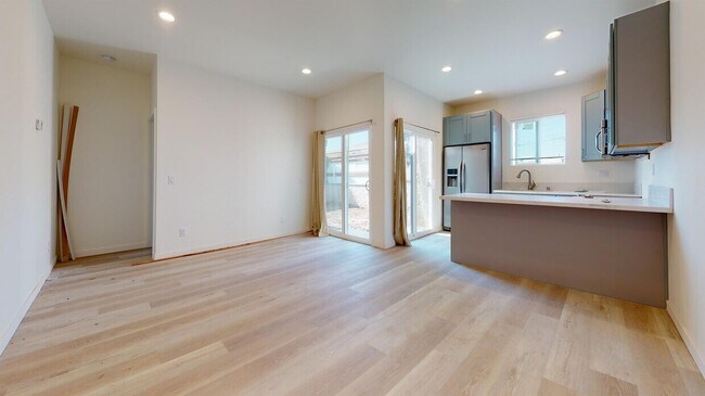 4928 63rd St San Diego, CA 92115