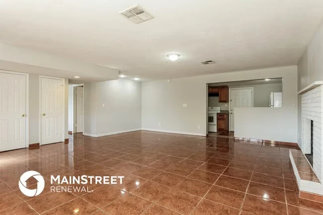 2534 N 51st Dr Phoenix, AZ 85035 photo 4