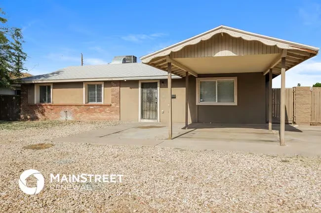 2534 N 51st Dr Phoenix, AZ 85035 photo 2