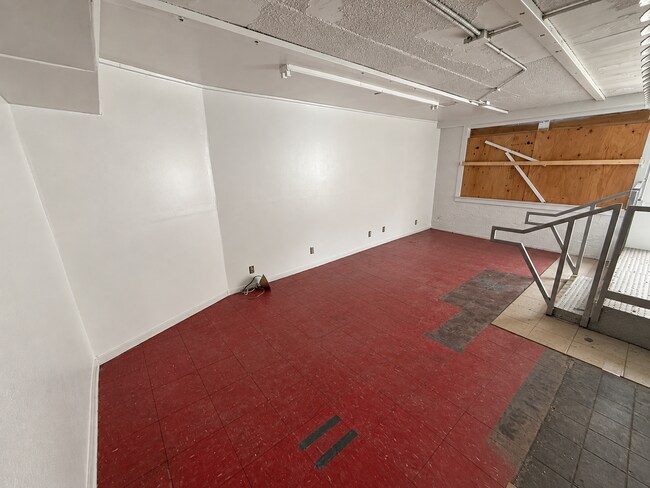 315 Hyde St San Francisco, CA 94109 photo 2