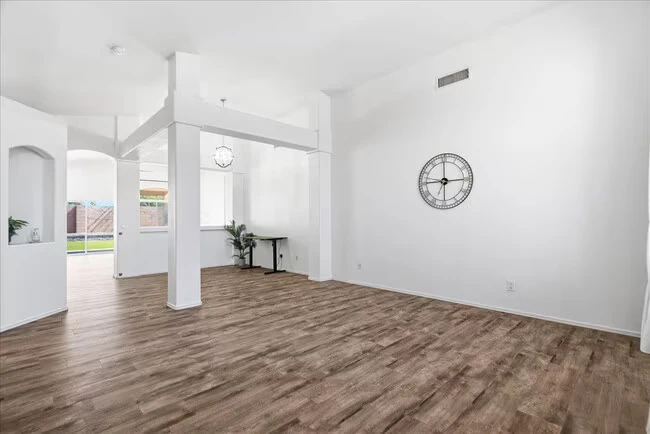 4414 E Villa Rita Dr Phoenix, AZ 85032 photo 5