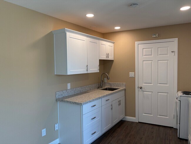 8700 Rumson Dr Santee, CA 92071 photo 3
