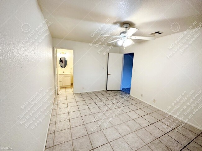 602 W Yukon Dr Phoenix, AZ 85027 photo 2