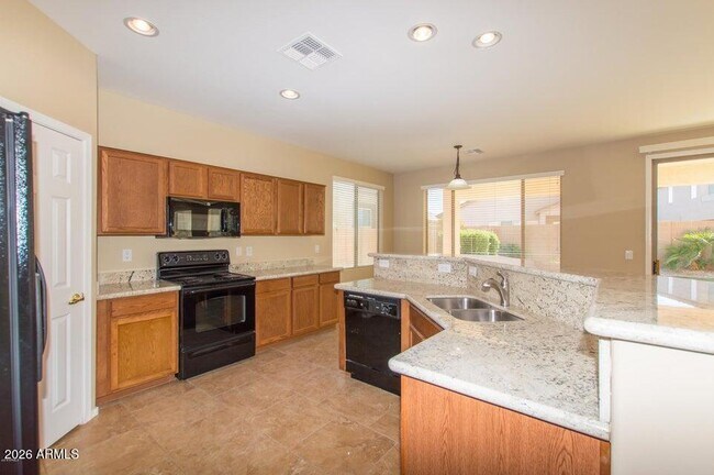 44023 W Bailey Dr Maricopa, AZ 85138 photo 4