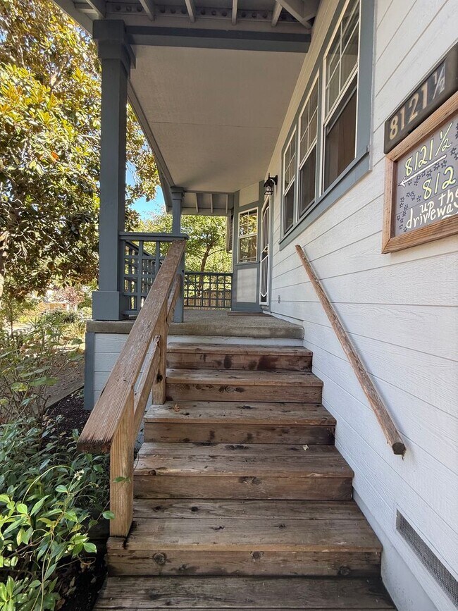8121 1/2 El Rancho Dr Cotati, CA 94931 photo 3
