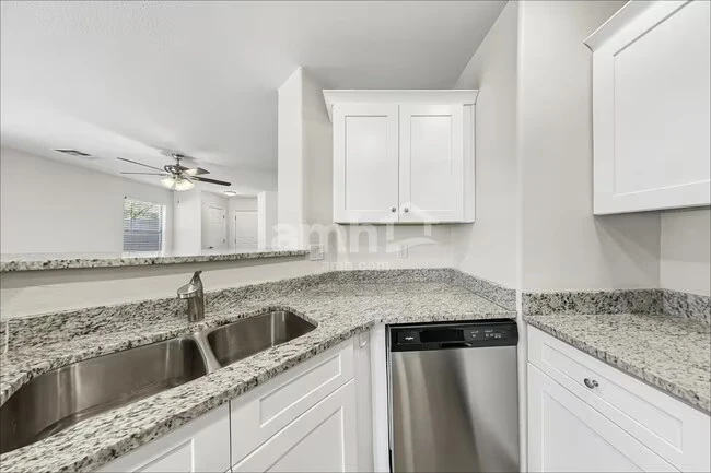 2036 W Kristina Ave San Tan Valley, AZ 85142 photo 4
