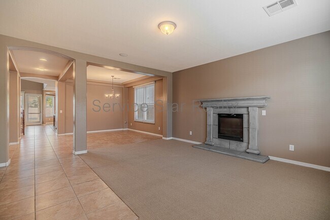 2214 E Chanute Pass Phoenix, AZ 85040 photo 4