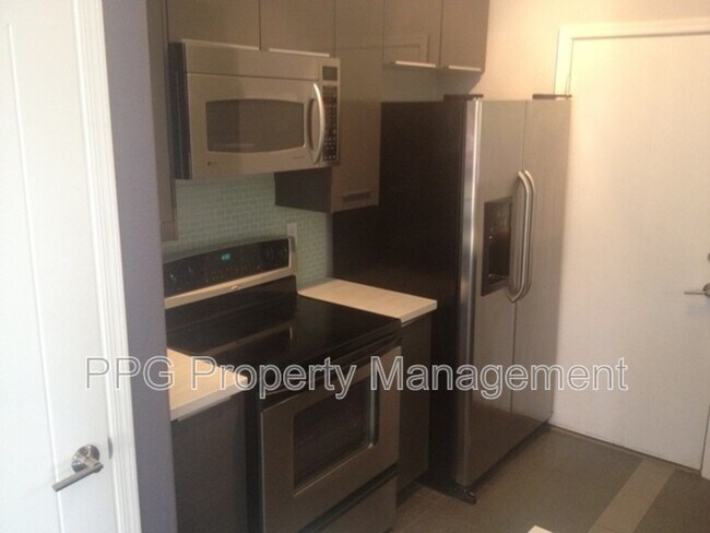 14148 N 150th Ln Surprise, AZ 85379 photo 4