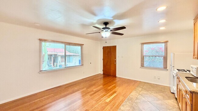 1922 S Nevada St Oceanside, CA 92054 photo 3