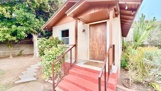1922 S Nevada St Oceanside, CA 92054 photo 2