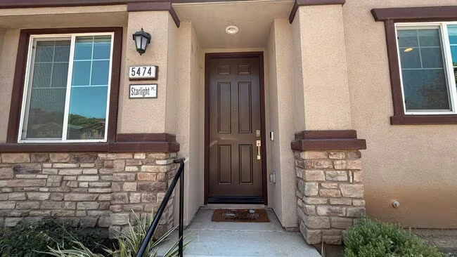 5474 Starlight Pl Bonsall, CA 92003 photo 2