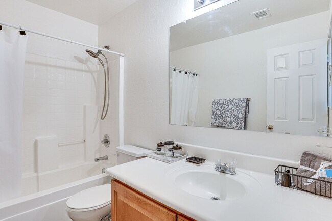 2907 W Carson Rd Phoenix, AZ 85041 photo 5