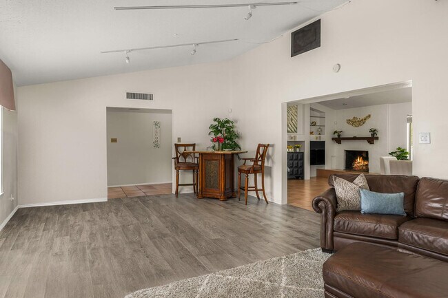 5901 E Cactus Wren Rd Paradise Valley, AZ 85253 photo 5