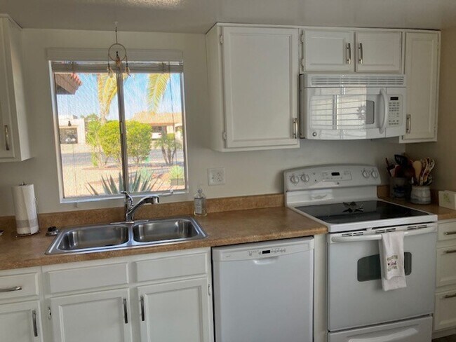 1623 Leisure World Mesa, AZ 85206 photo 5