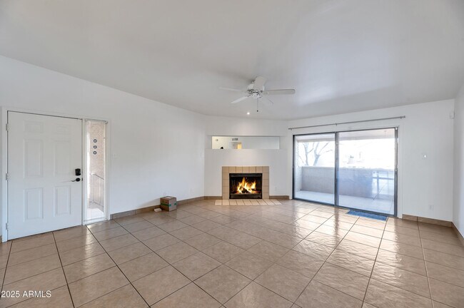 7950 E Starlight Way Scottsdale, AZ 85250 photo 3