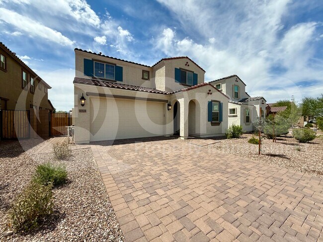 11524 S 53rd Ave Phoenix, AZ 85339 photo 2