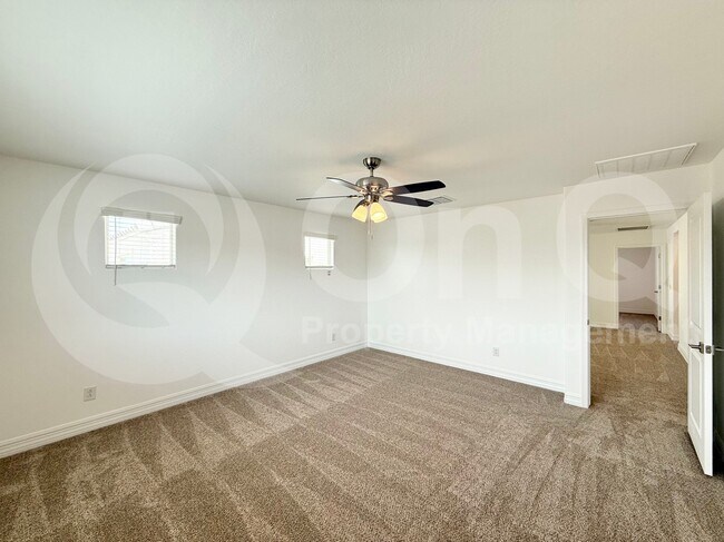 11524 S 53rd Ave Phoenix, AZ 85339 photo 5