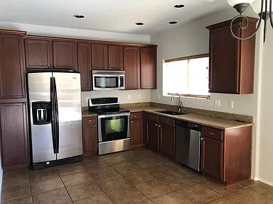 2595 S Southwind Dr Gilbert, AZ 85295 photo 3