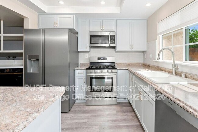 1651 S Juniper St Escondido, CA 92025 photo 5