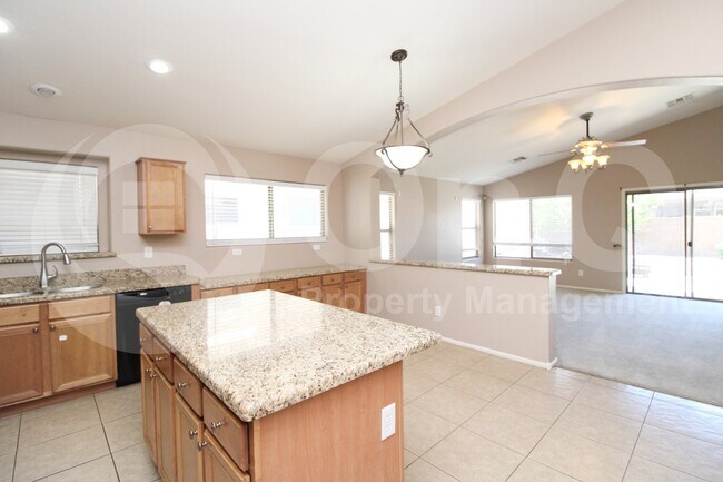 59 W Red Mesa Trail Queen Creek, AZ 85143 photo 5