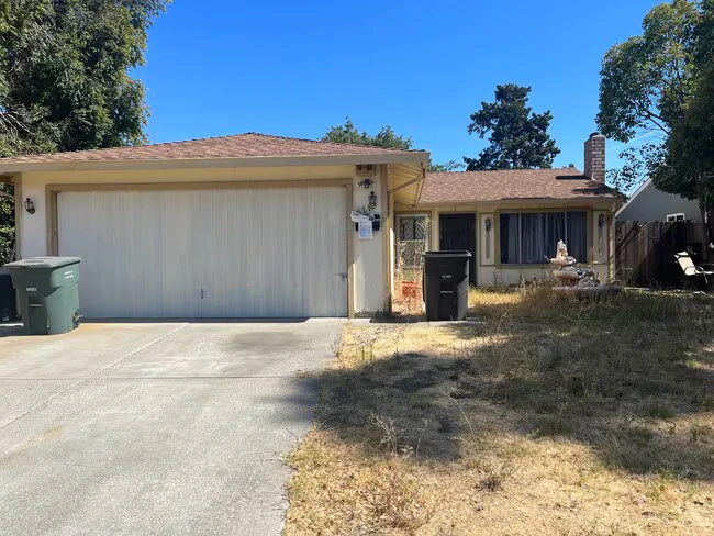 271 Rhonda Ct photo 4