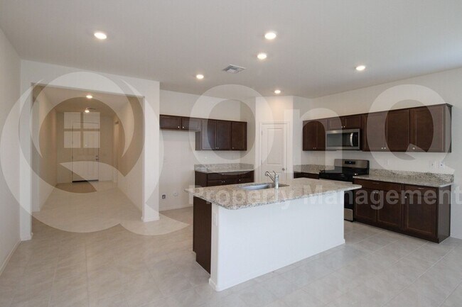 21095 E Raven Dr Queen Creek, AZ 85142 photo 3