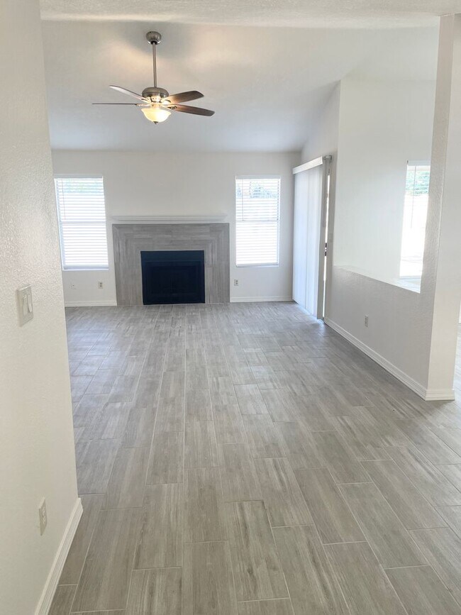 3608 W Pecos Rd Chandler, AZ 85226 photo 3