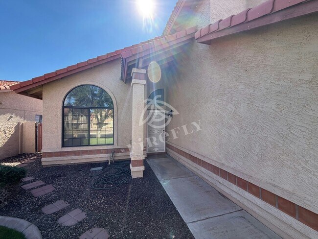 1231 W Seashore Dr Gilbert, AZ 85233 photo 4