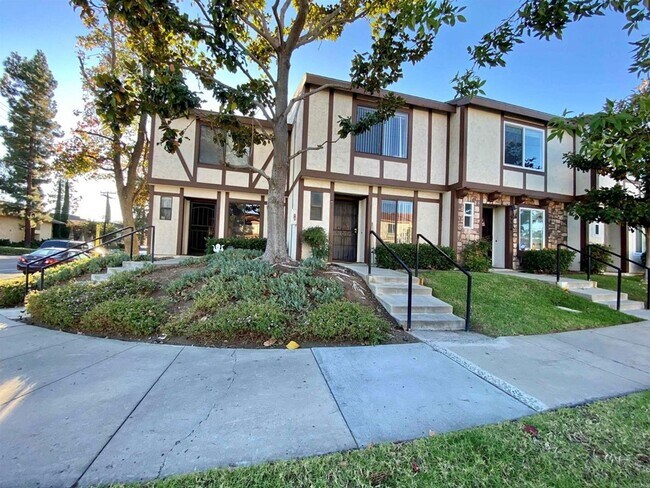 9302 Woodruff Way