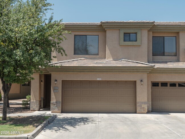 705 W Queen Creek Rd Chandler, AZ 85248