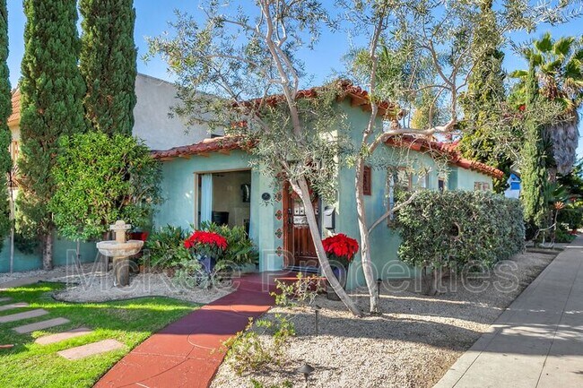 900 E Ave Coronado, CA 92118